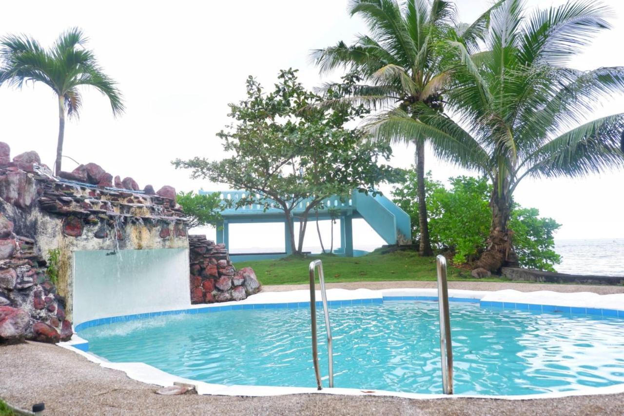 Puesta Del Sol Beach Bungalows And Restobar Mambajao Eksteriør bilde
